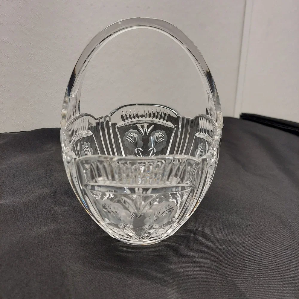 Vintage Crystal Glass Basket Frosted Floral Etched Scalloped Candy Dish 8